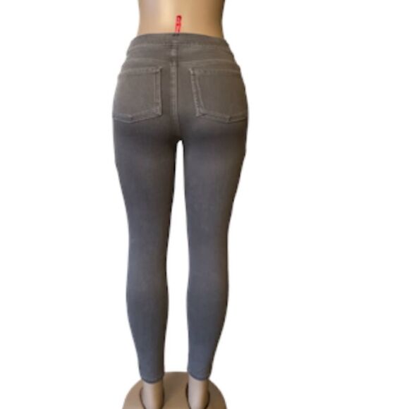Spanx Jean-ish gray jeggings. - Picture 6 of 11